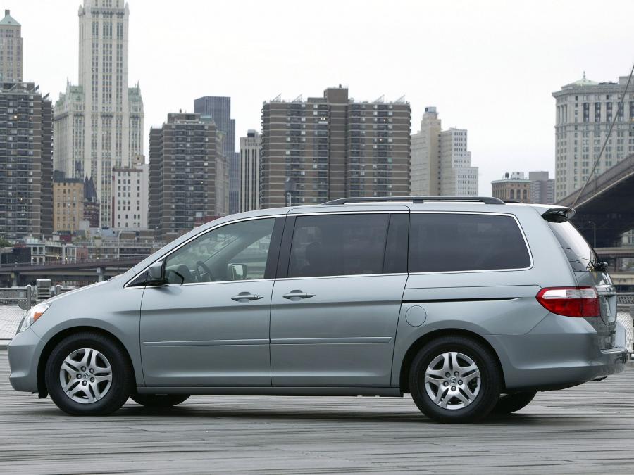  Honda Odyssey 2005 года  (US) (фото 22 из 49)